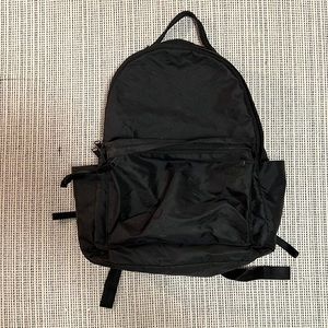 HERSCHEL SUPPLY STUDIO